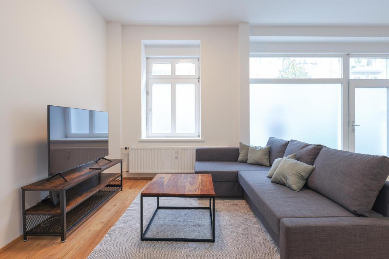 Neue 2-zi-apartment 15 Min Entfernung Zum Hbf Und Brandenburger Tor Appartement Berlin